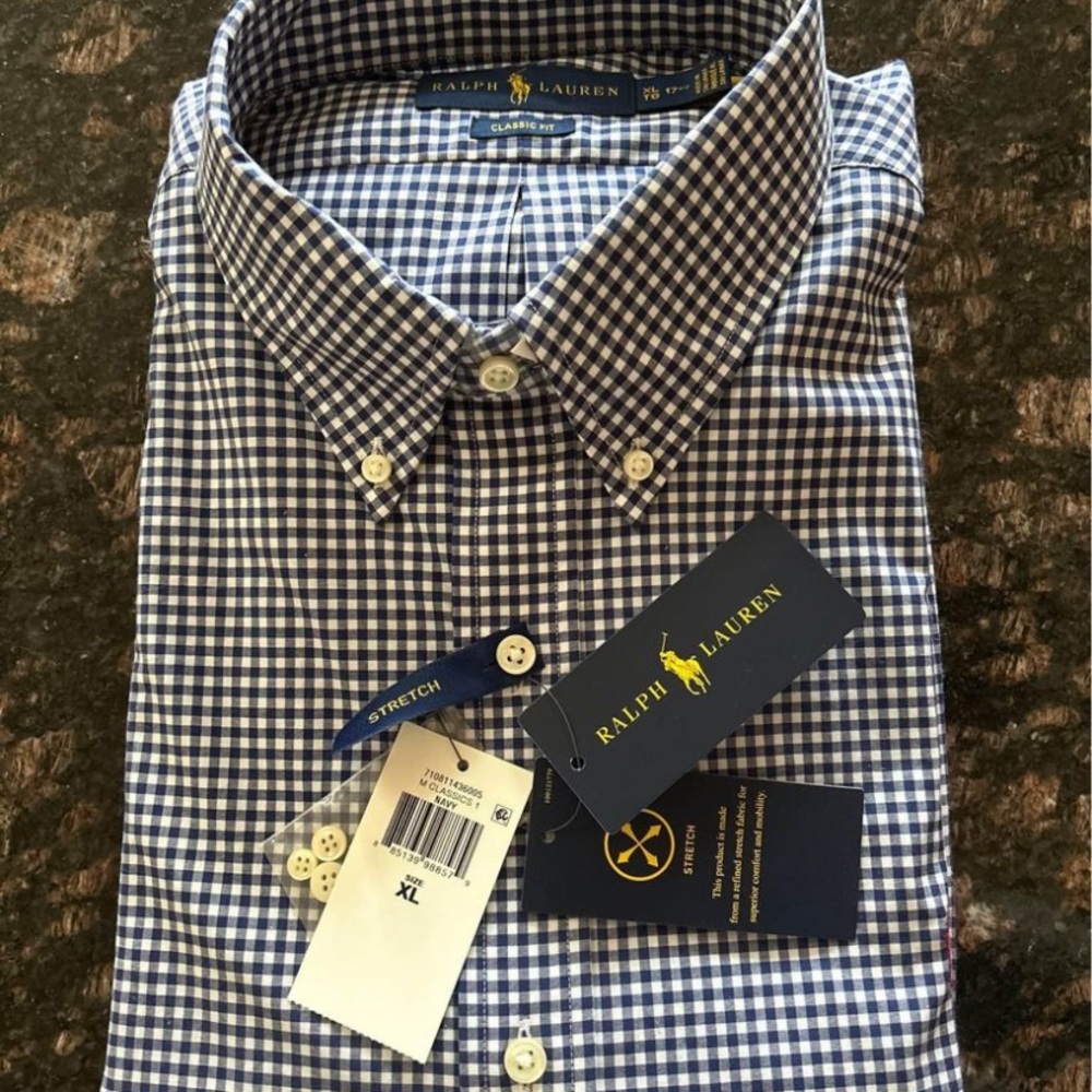 Never worn Mens Polo long sleeve size XL